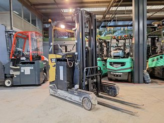Schubmaststapler Caterpillar NR20NH - 1