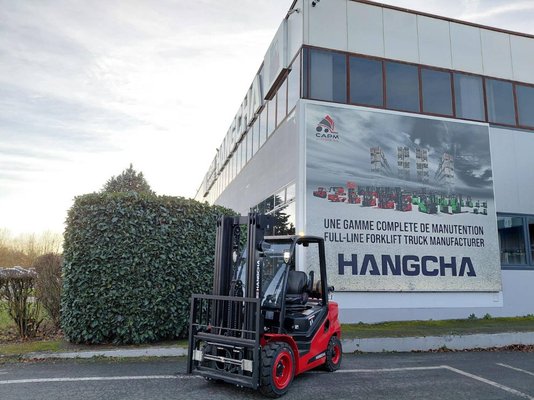 4-Rad Gabelstapler Hangcha XF35G-2 (CPYD35-X2H21F1) - 1
