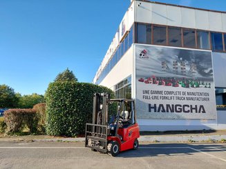 4-Rad Gabelstapler Hangcha AE18
