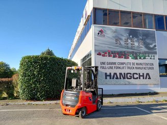 4-Rad Gabelstapler Hangcha AE18