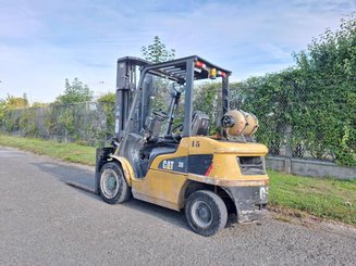 4-Rad Gabelstapler Caterpillar GP30NTD - 3