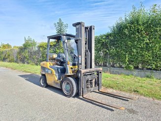 4-Rad Gabelstapler Caterpillar GP30NTD - 1