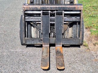 4-Rad Gabelstapler Caterpillar GP30NTD - 12
