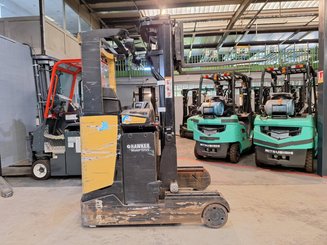 Schubmaststapler Caterpillar NR16N