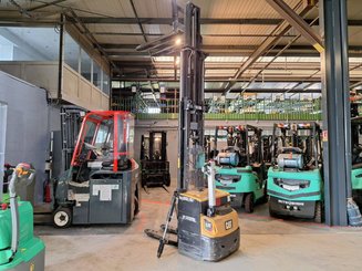 Hochhubwagen mit Deichsel Caterpillar NSP16N2 - 15