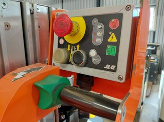 Senkrechtlift JLG TOUCAN DUO