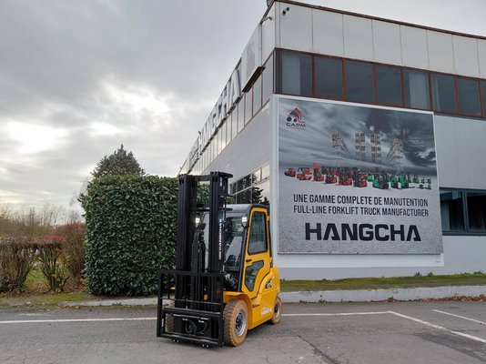 4-Rad Gabelstapler Hangcha XE25i (CPD25-XEY2-SI) - 1