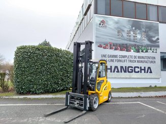 4-Rad Gabelstapler Hangcha XE38Hi