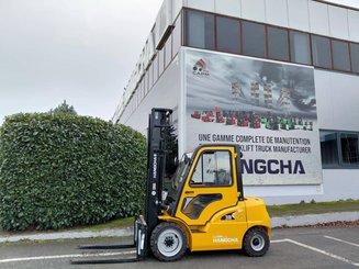 4-Rad Gabelstapler Hangcha XE38Hi