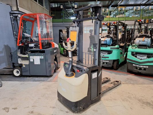 Hochhubwagen mit Deichsel Crown ESI4000-12 - 1