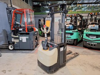 Hochhubwagen mit Deichsel Crown ESI4000-12
