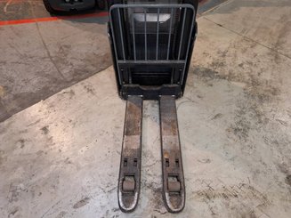 Hochhubwagen mit Deichsel Crown ESI4000-12
