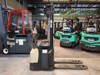 Hochhubwagen mit Deichsel Crown ESI4000-12
