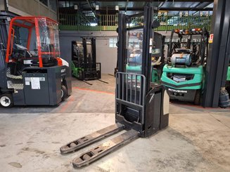 Hochhubwagen mit Deichsel Crown ESI4000-12