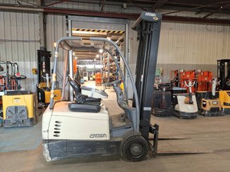 3-Rad Gabelstapler Crown SC5340-1.6
