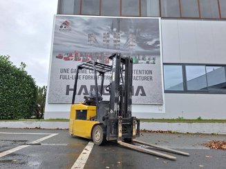 3-Rad Gabelstapler Yale ERP16ATF