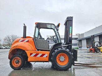 Geländestapler Ausa C400H