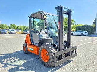 Geländestapler Ausa C150H