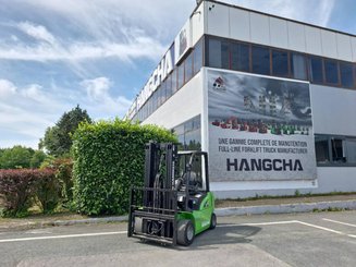 4-Rad Gabelstapler Hangcha XC35i