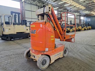 Senkrechtlift JLG TOUCAN 8E