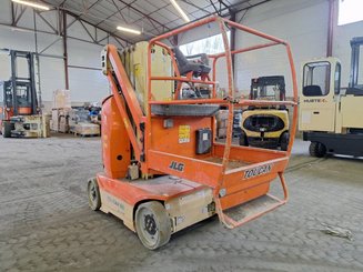 Senkrechtlift JLG TOUCAN 8E