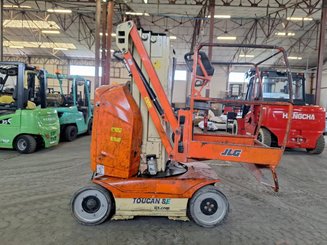 Senkrechtlift JLG TOUCAN 8E