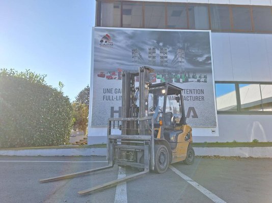4-Rad Gabelstapler Caterpillar GP25NT - 1