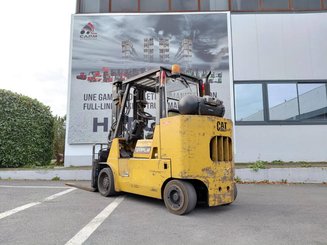 4-Rad Gabelstapler Caterpillar GC55K - 3