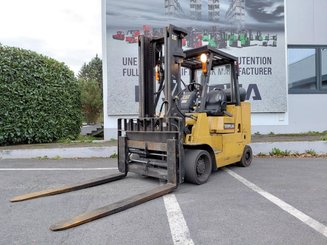 4-Rad Gabelstapler 4-Rad Gabelstapler Caterpillar GC55K