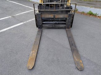 4-Rad Gabelstapler 4-Rad Gabelstapler Caterpillar GC55K