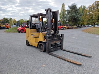 4-Rad Gabelstapler 4-Rad Gabelstapler Caterpillar GC55K