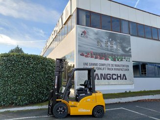 4-Rad Gabelstapler Hangcha XE25i ( CPD25-XEY2HA-SI )