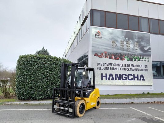 4-Rad Gabelstapler Hangcha XE30i ( CPD30-XEY2HA-SI ) - 1