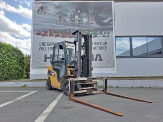 4-Rad Gabelstapler Caterpillar GP25NTD - 1