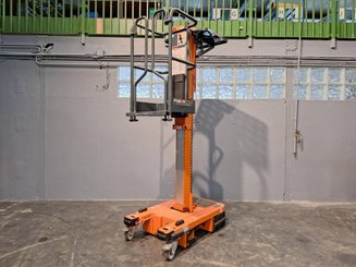 Senkrechtlift JLG POWER PICKER