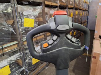 Gegengewicht Deichselstapler Manitou ES-C 713 SVC 17.V.315