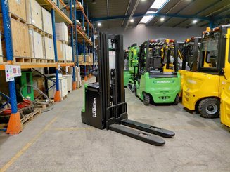 Hochhubwagen mit Deichsel Hochhubwagen mit Deichsel Hangcha CDD12-XT1-SiL