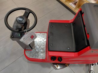 Scheuersaugmaschine Hangcha X75i (JSXD75-XL6-STI)
