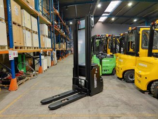 Hochhubwagen mit Deichsel Hochhubwagen mit Deichsel Hangcha CDD12-XT1-SI