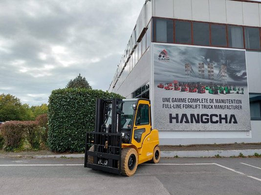 4-Rad Gabelstapler Hangcha XE50i-500 - 1