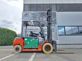 4-Rad Gabelstapler Toyota 8FBMT50 - 5