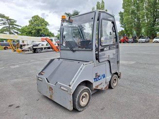 Traktor Tecna VTA10