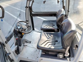 Traktor Tecna VTA10