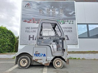 Traktor Tecna VTA10