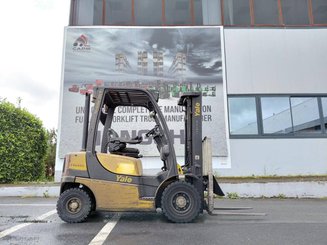 4-Rad Gabelstapler Yale GDP20VX