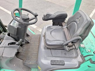 4-Rad Gabelstapler Mitsubishi FG30N - 8