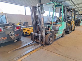 4-Rad Gabelstapler Mitsubishi FG25N