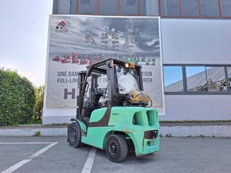 4-Rad Gabelstapler Yale GLP30VX