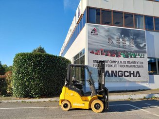 4-Rad Gabelstapler Hangcha XE18i (CPD18-XEY2HA-SI) 