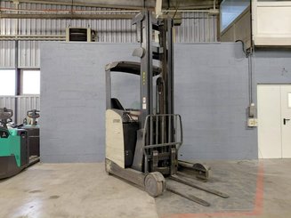 Schubmaststapler Crown ESR 5260
